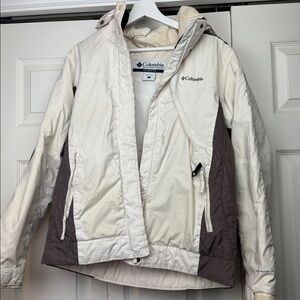 Columbia Womens Hooded  Rain Jacket